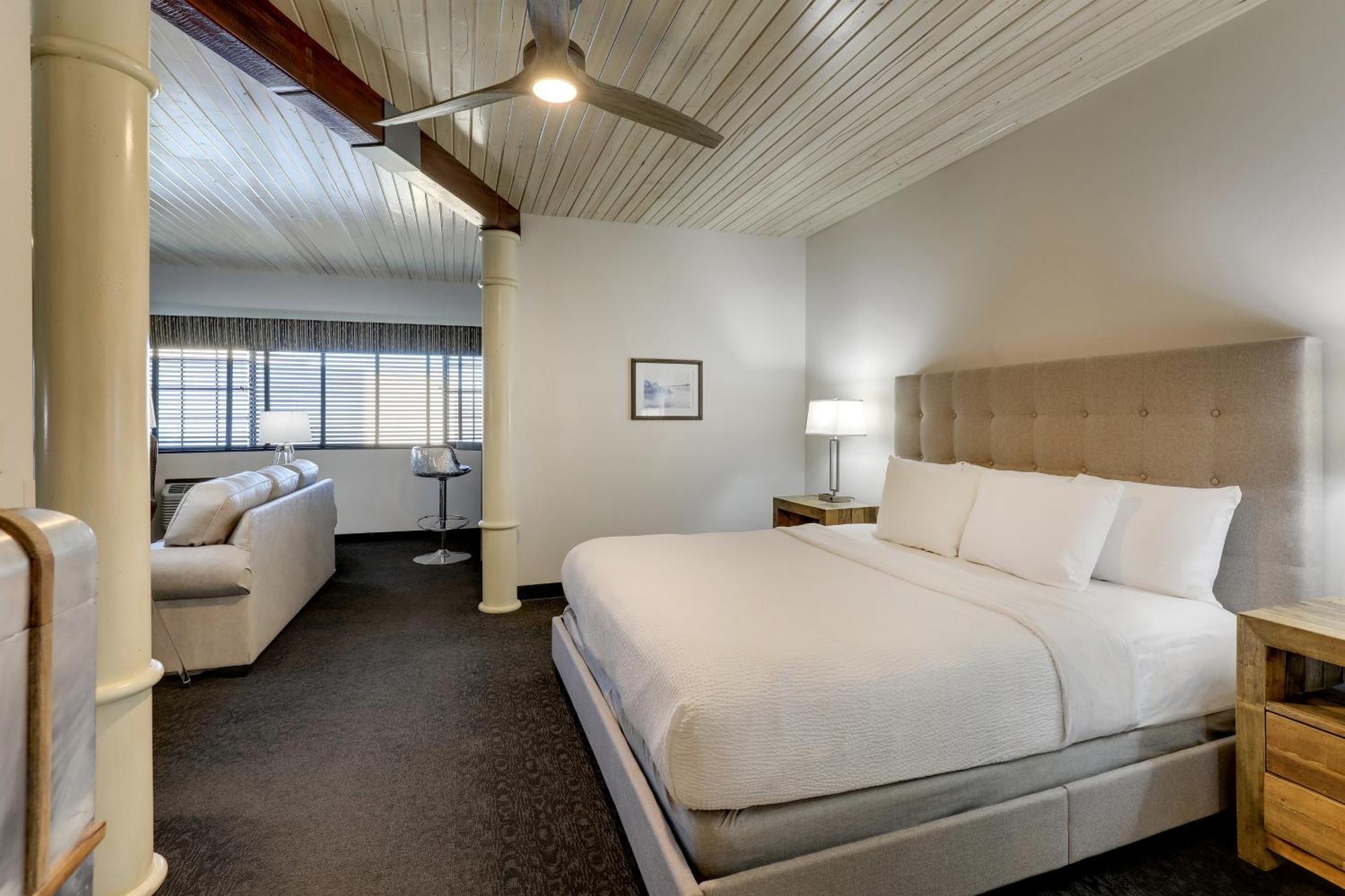 Stoney Creek Hotel Tulsa - Брокен-Эрроу Экстерьер фото