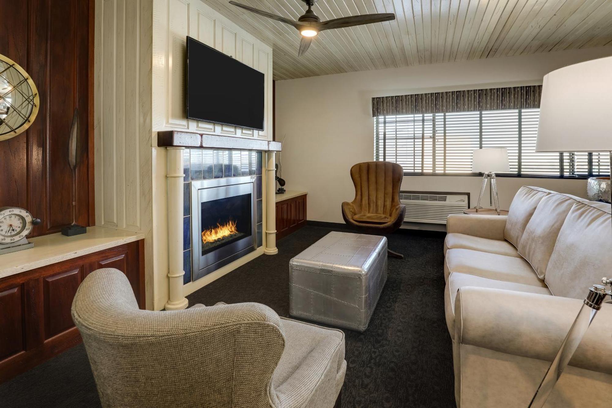 Stoney Creek Hotel Tulsa - Брокен-Эрроу Экстерьер фото
